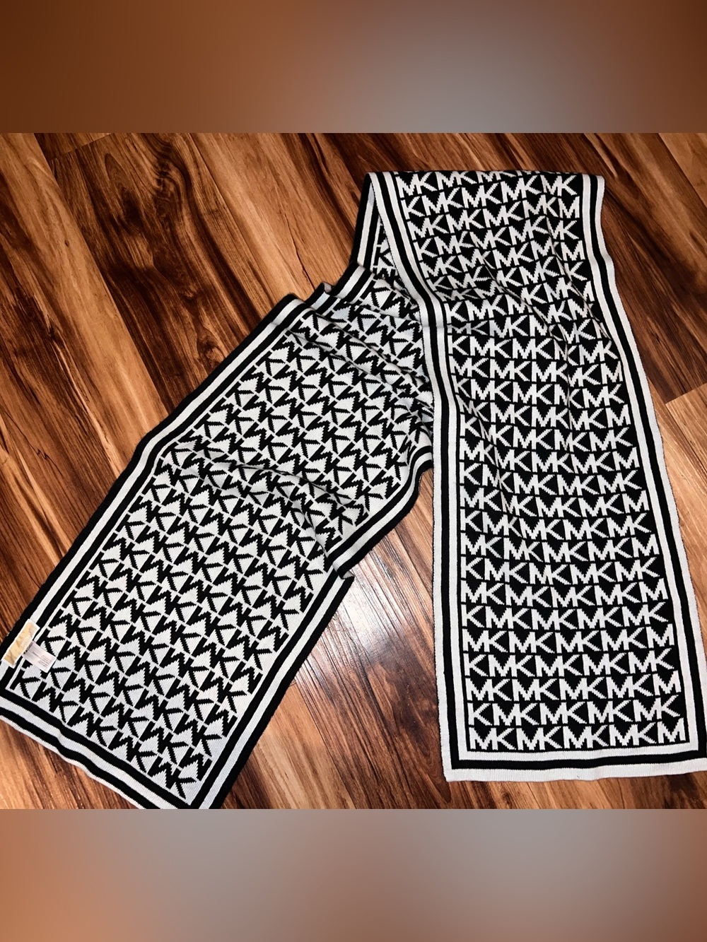 Michael Kors Black & White MK Logo Scarf - Woman